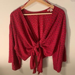 Billabong wrap around shirt